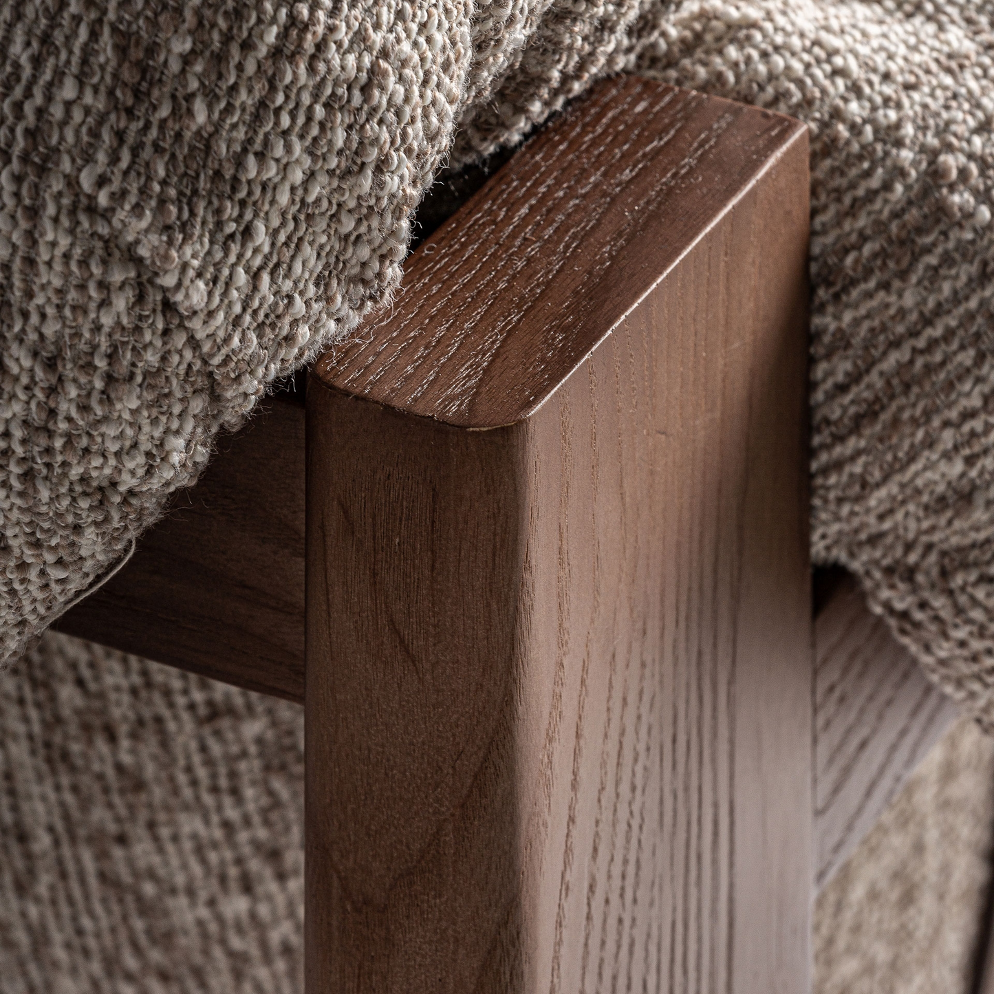 UZNACH ARMCHAIR