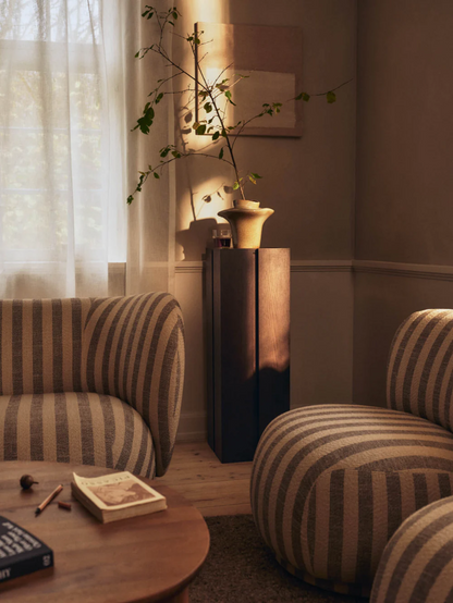 Evio Vase - Small - Elm Green