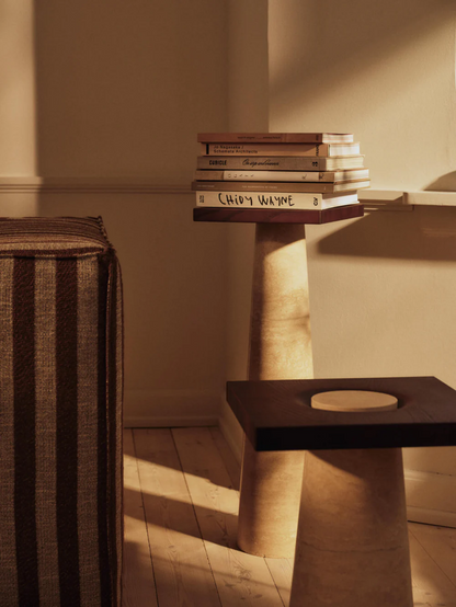 Grova Pedestal - Travertine