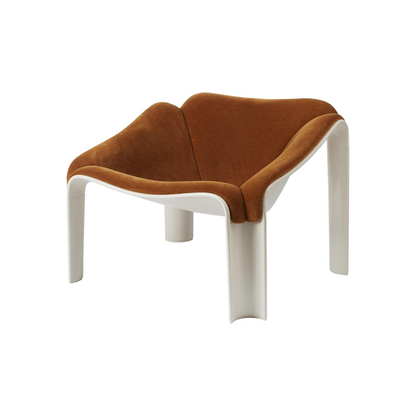 F300 Lounge Chair