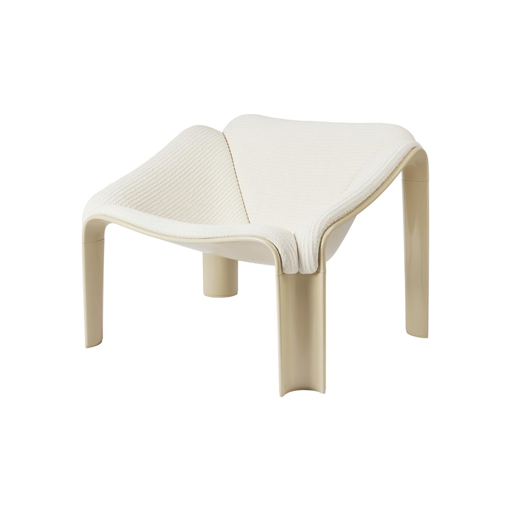 F300 Lounge Chair