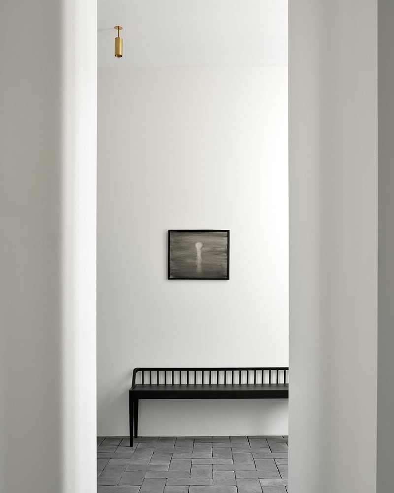 Spindle Bench - Oak black