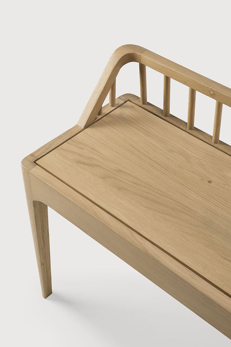 Spindle Bench - Oak