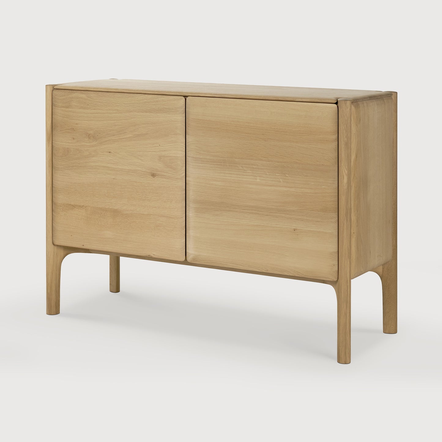 PI sideboard - Oak