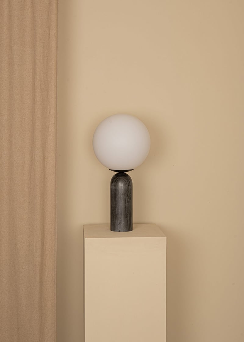 Atlas (Black Marble)