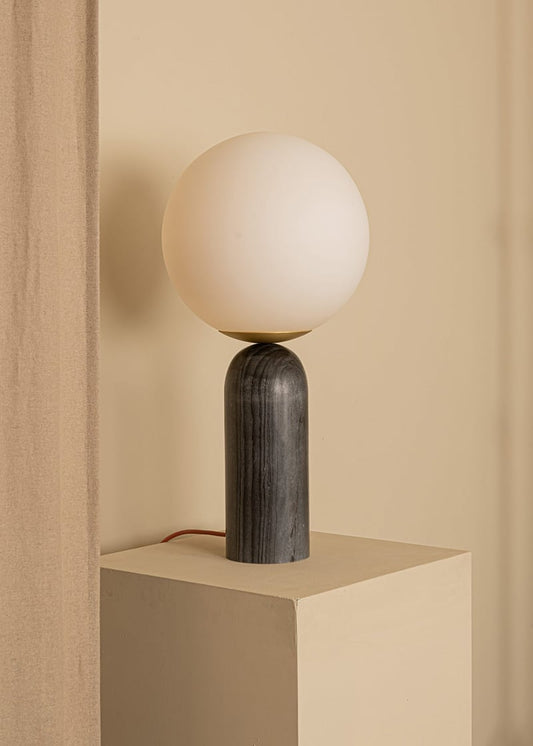 Atlas (Black Marble)