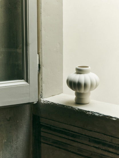 Balloon Vase 08 Ceramic