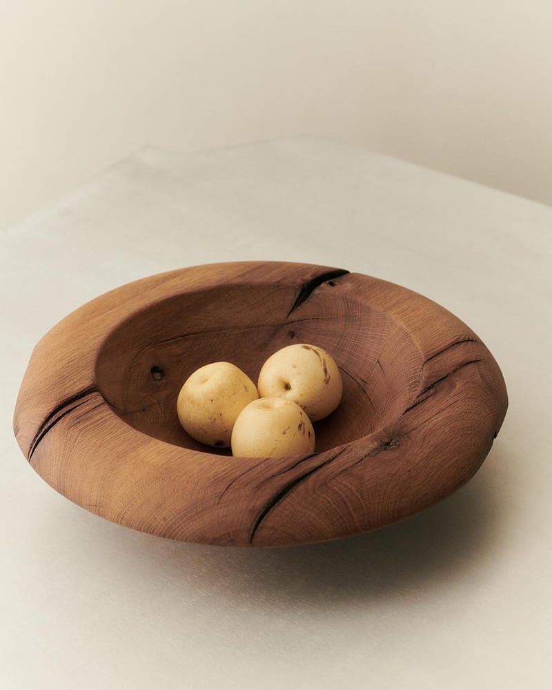 The Roe Studio Collar Object 008