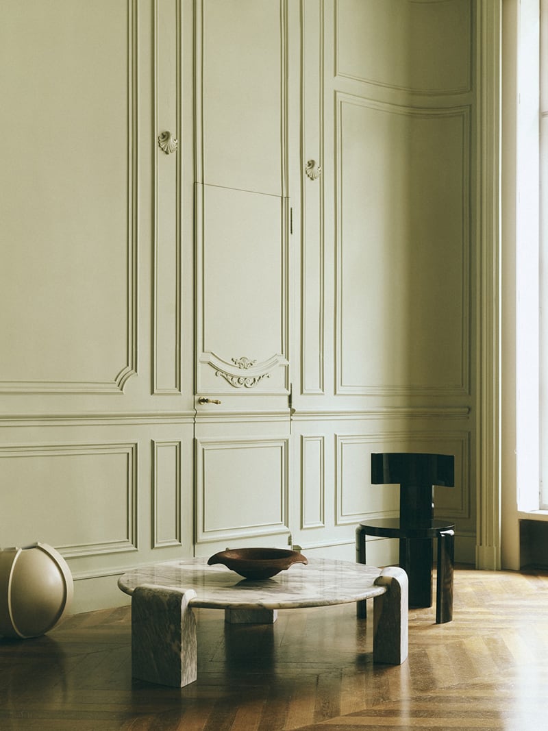 The Roe Studio Collar Object 008