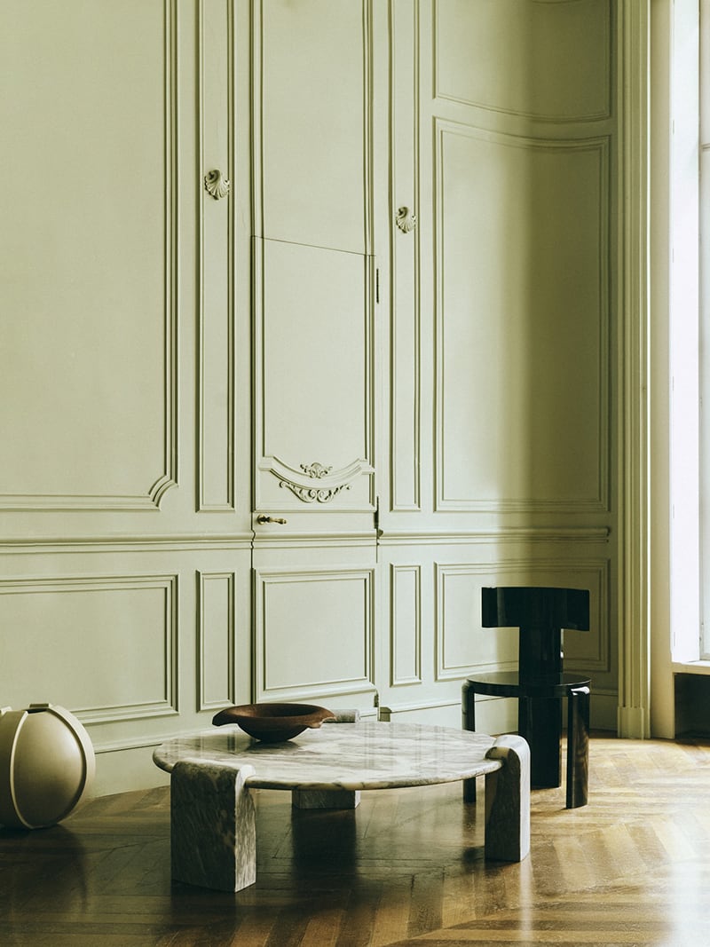 The Roe Studio Collar Object 008