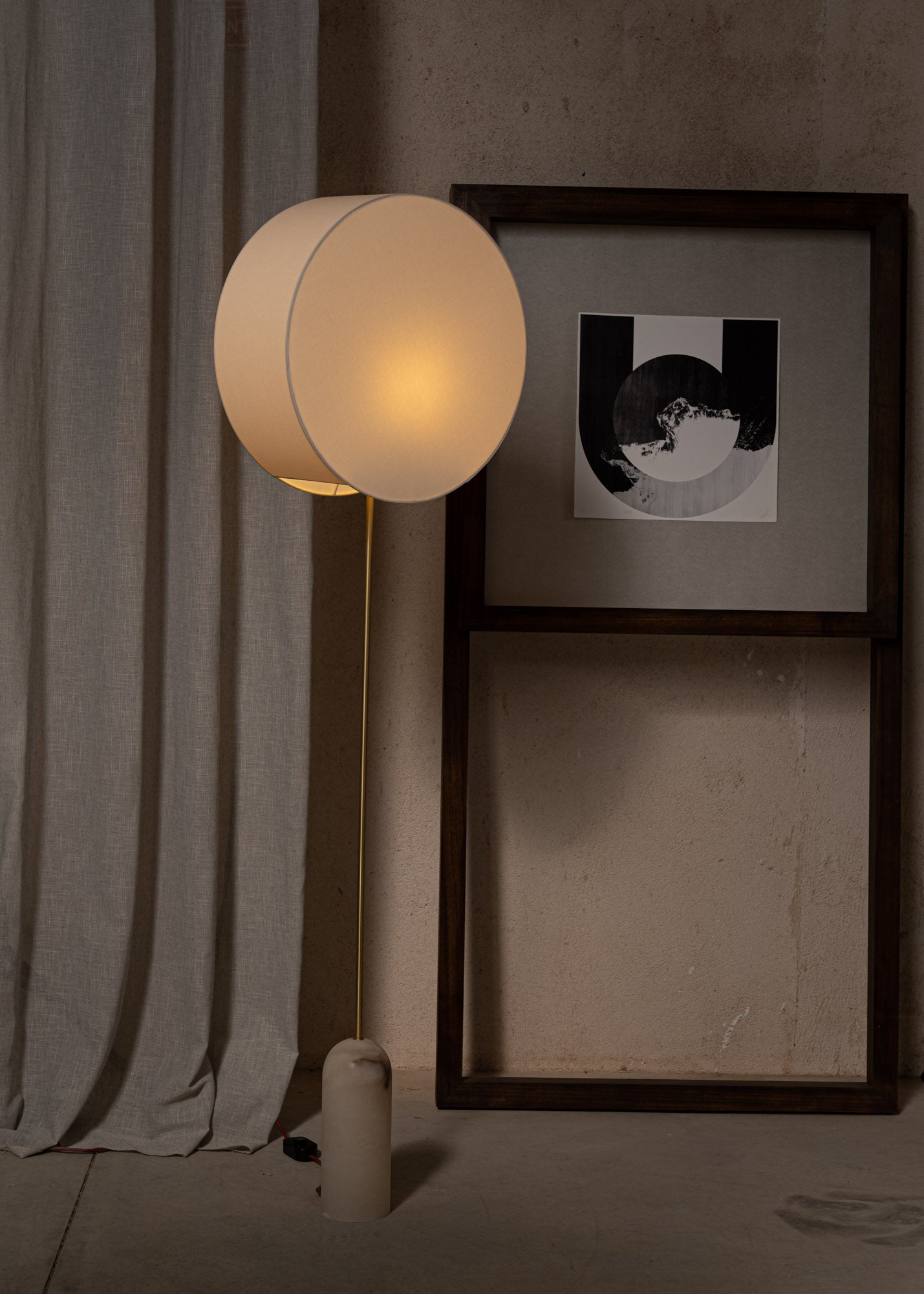 Pendolo (White Alalbaster)