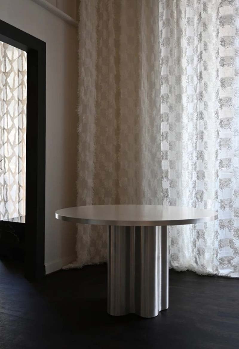 Piccolo Steel Dining Table