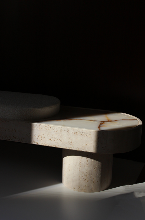 Noto Bench
