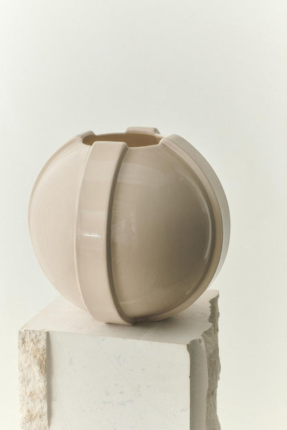 Vinci Vase 01