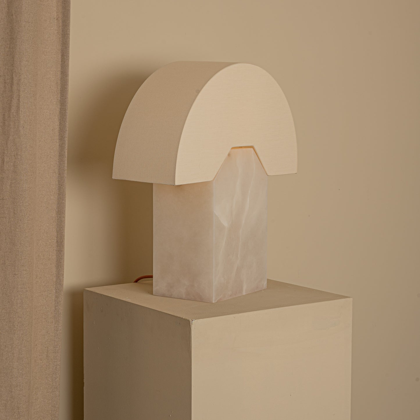 Edna (White Alabaster)