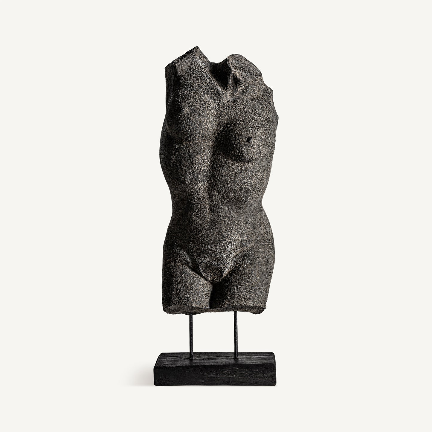 GABRIELA BUST