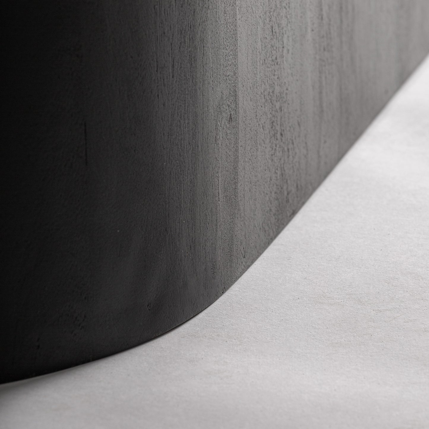 NAUEN DINING TABLE