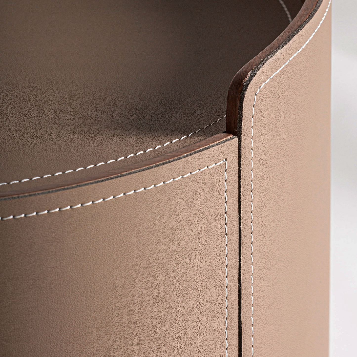 KANDERN BEDSIDE TABLE