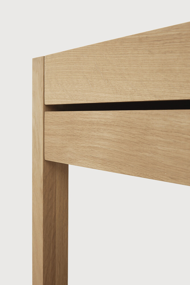 Azur bedside table