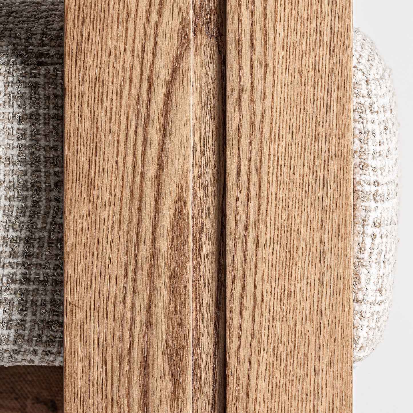 USTKA CHAIR