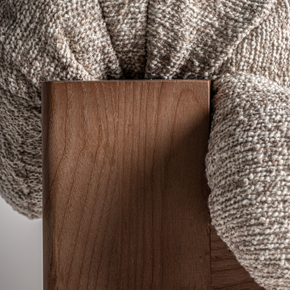 UZNACH ARMCHAIR